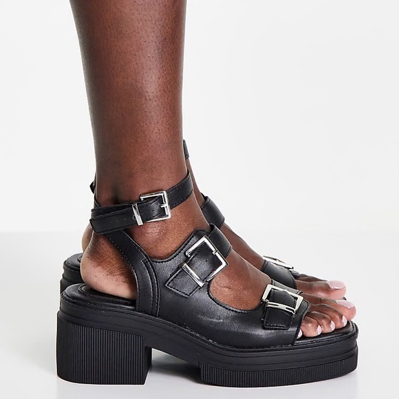 ASOS Shoes - ASOS DESIGN Chunky Mid Heel Sandals in Black
